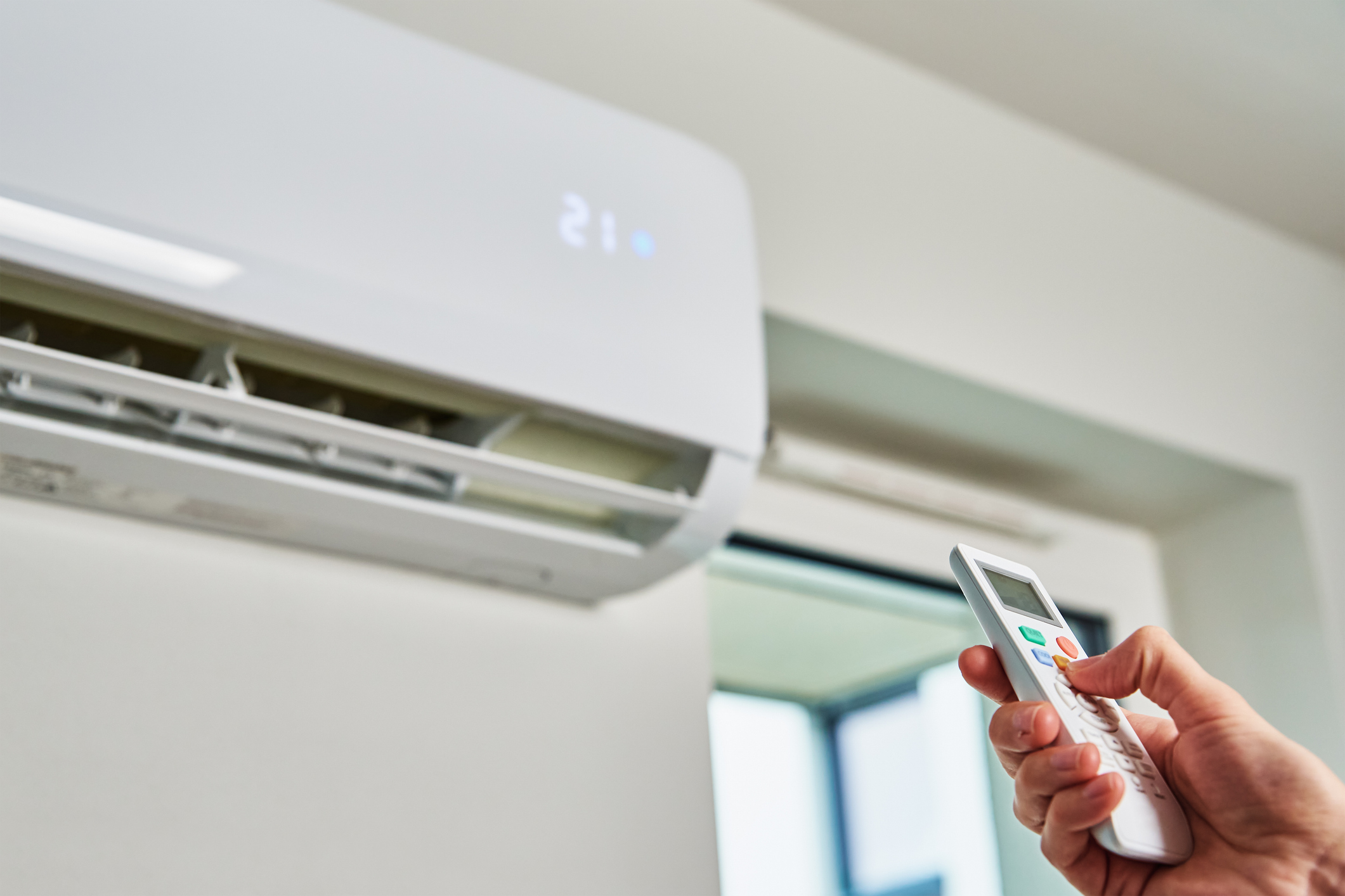 Why Does My Air Conditioner Keep Turning On and Off?