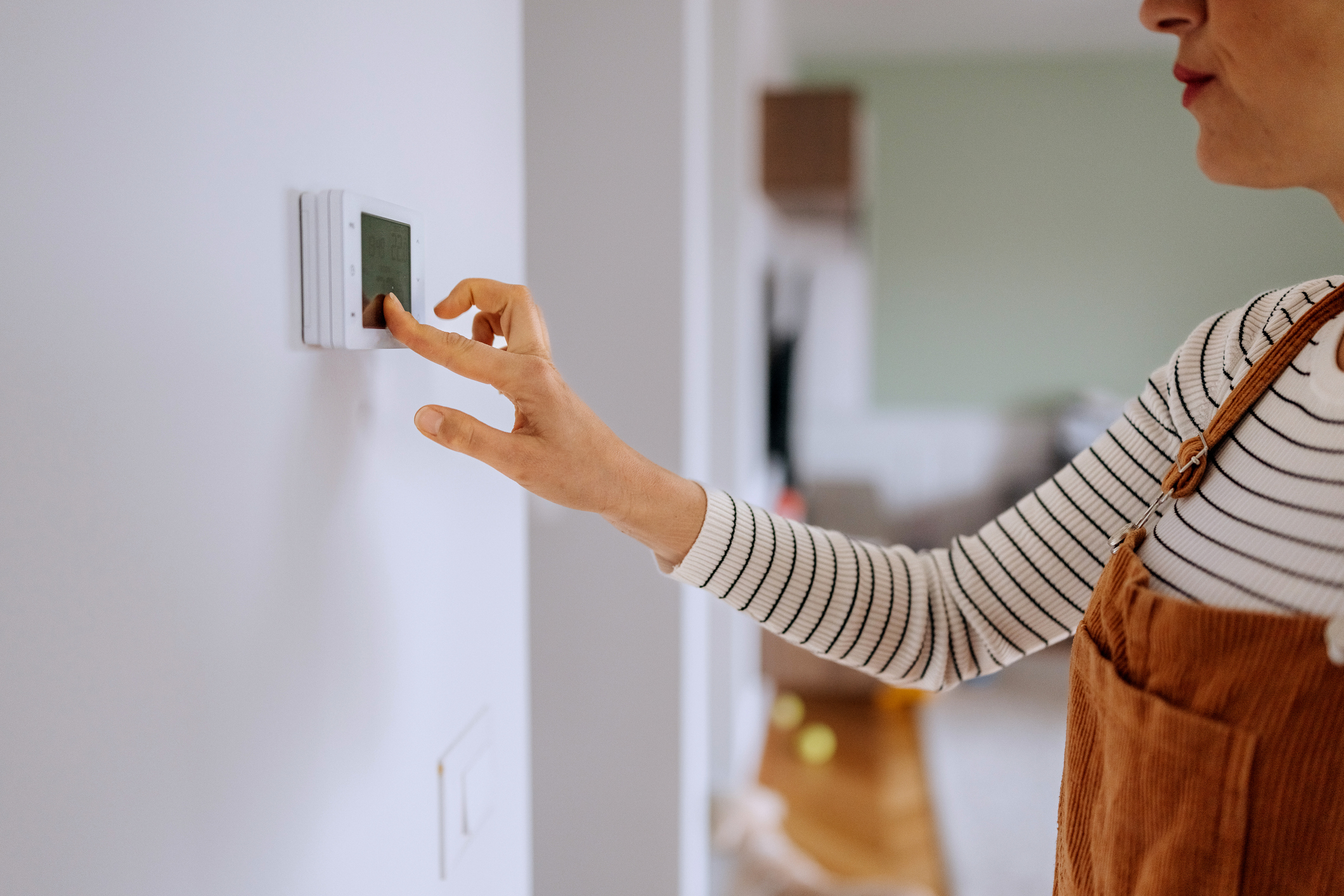 Can You Add Smart Controls to a 10-Year-Old Ducted System?