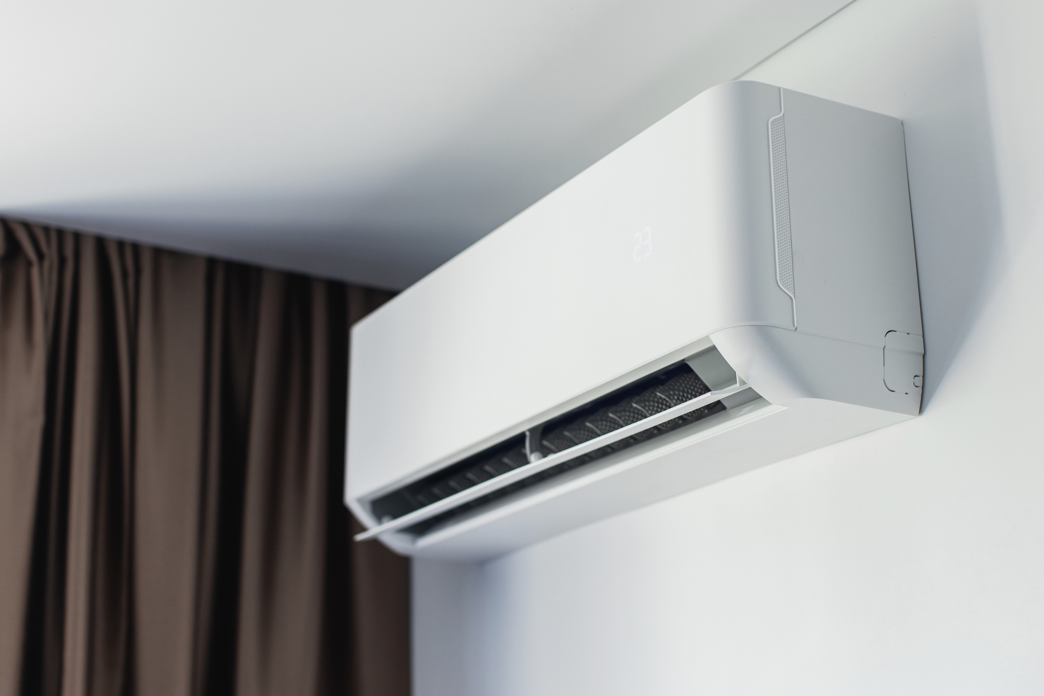 Can a Split System Efficiently Heat and Cool a Home in Deanside?