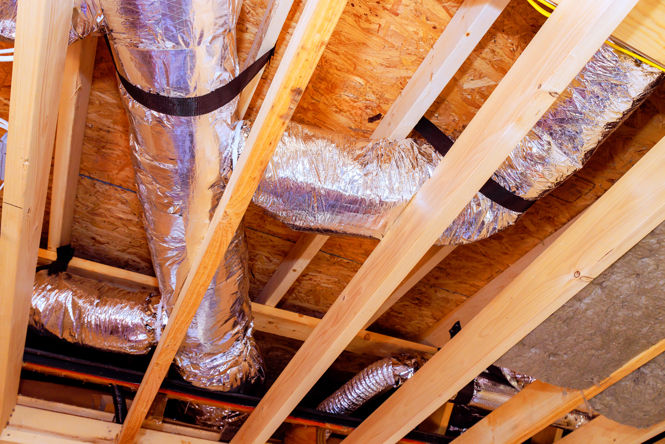 What Are the Signs of Damaged Heating Ducts?